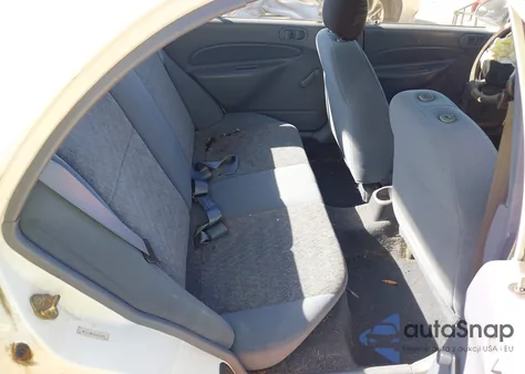 1999 Ford Escort Lx из США, поврежденный, VIN 1FAFP10P1XW236632